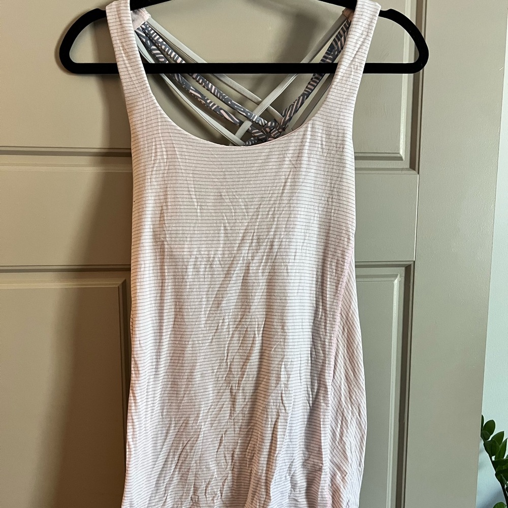 Lululemon bra tank (pale pink striped)